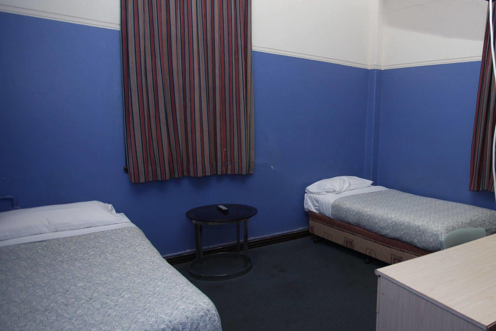 The Old Swan Barracks Hostel Περθ Εξωτερικό φωτογραφία